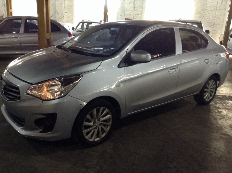 Mitsubishi mirage седан