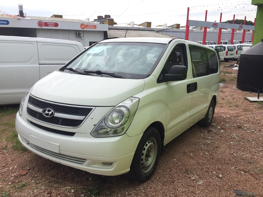 Hyundai h1 2011