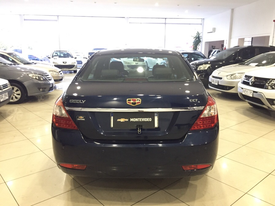 Geely emgrand 2015