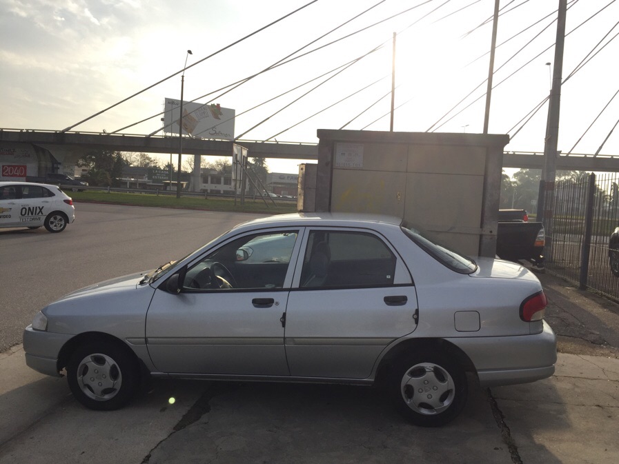 Kia avella delta