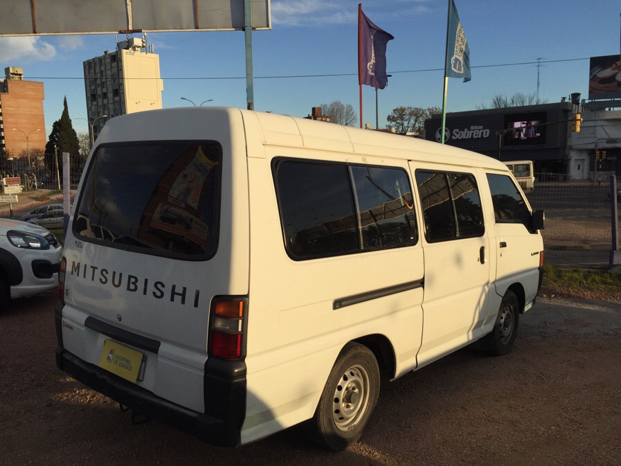 Микроавтобус мицубиси l300