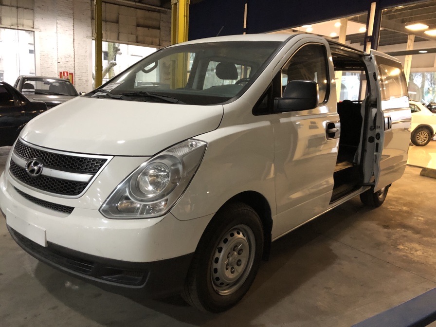 Hyundai h 1 2014