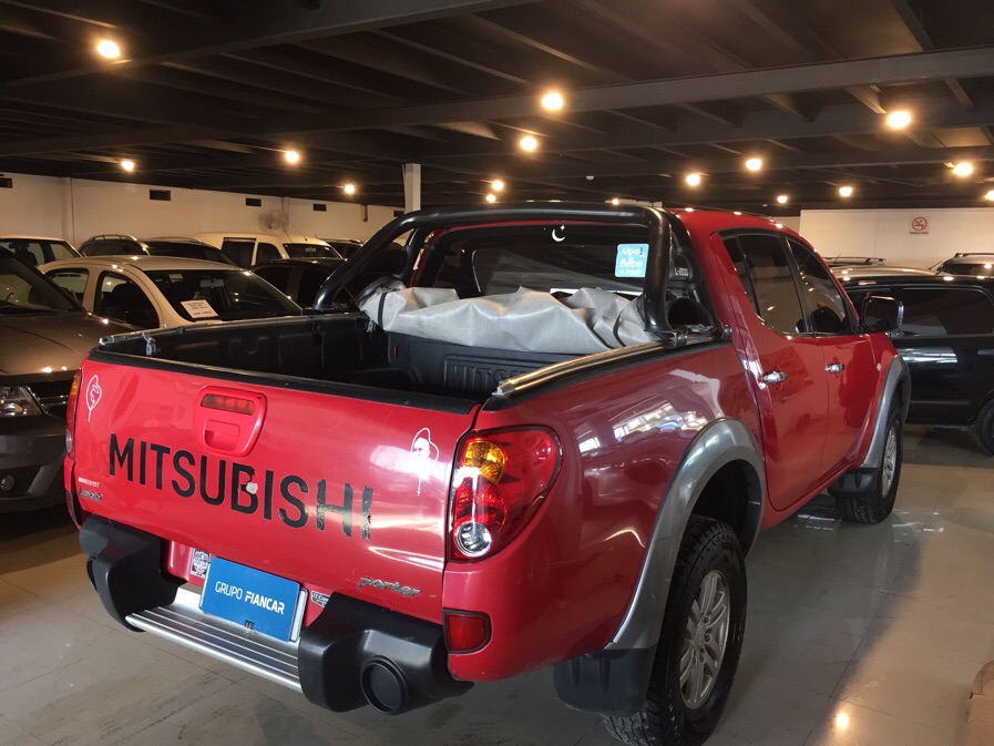 Mitsubishi l200 2012
