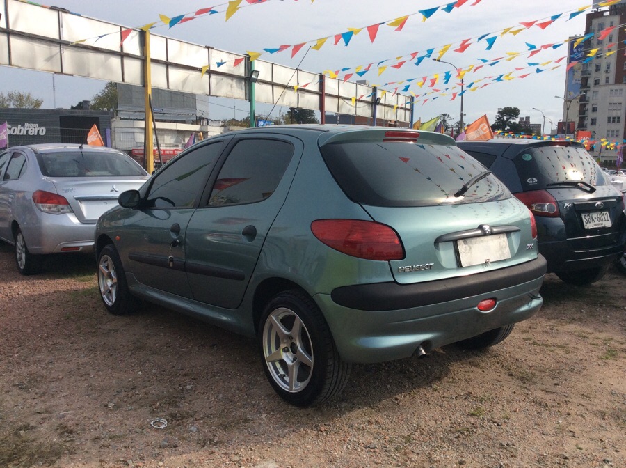 Peugeot 206 1999