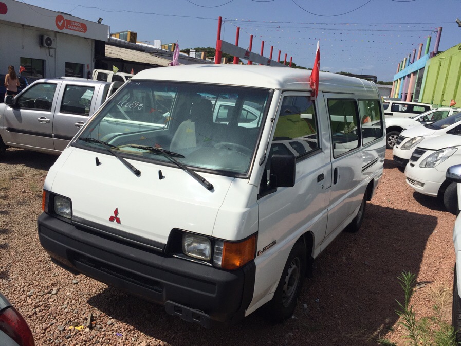 Микроавтобус мицубиси l300