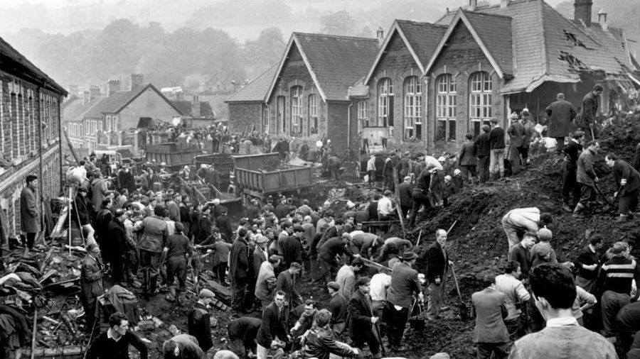 Aberfan: From Darkness to Light