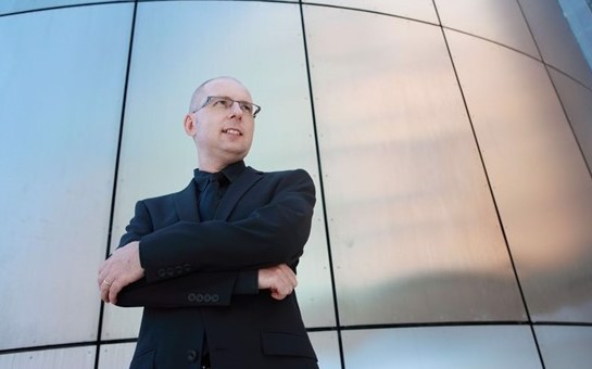 Paul Stanhope signs with Wise Music