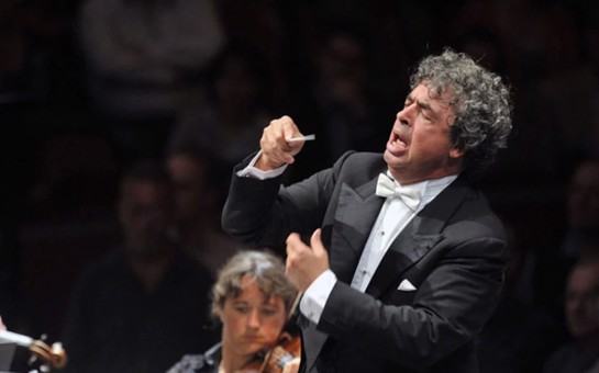 Dessner at the 2025 Nobel Prize Concert