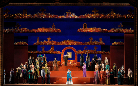 Frank’s El último sueño de Frida y Diego at Lyric of Chicago