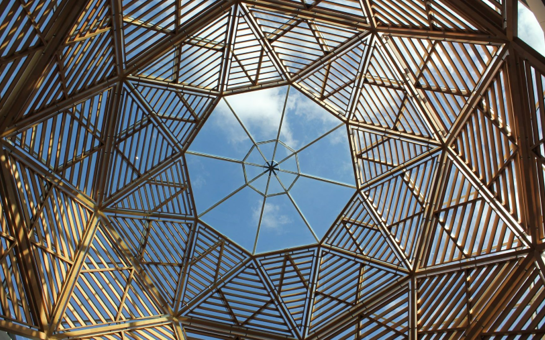 Nico Muhly & Es Devlin: A Choral Installation at Oxford's Sc