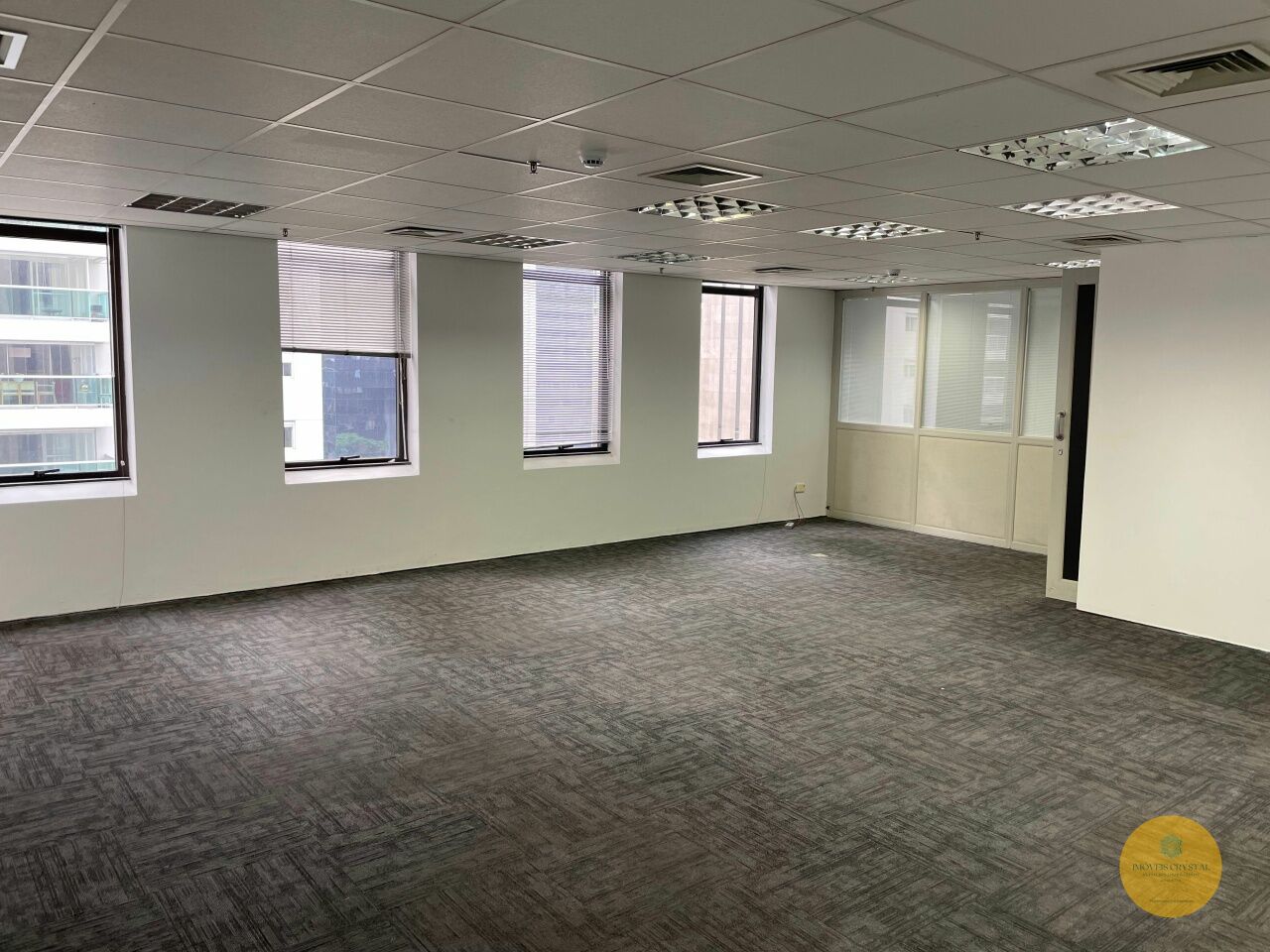 Conj. Comercial para Venda - Cidade Monções