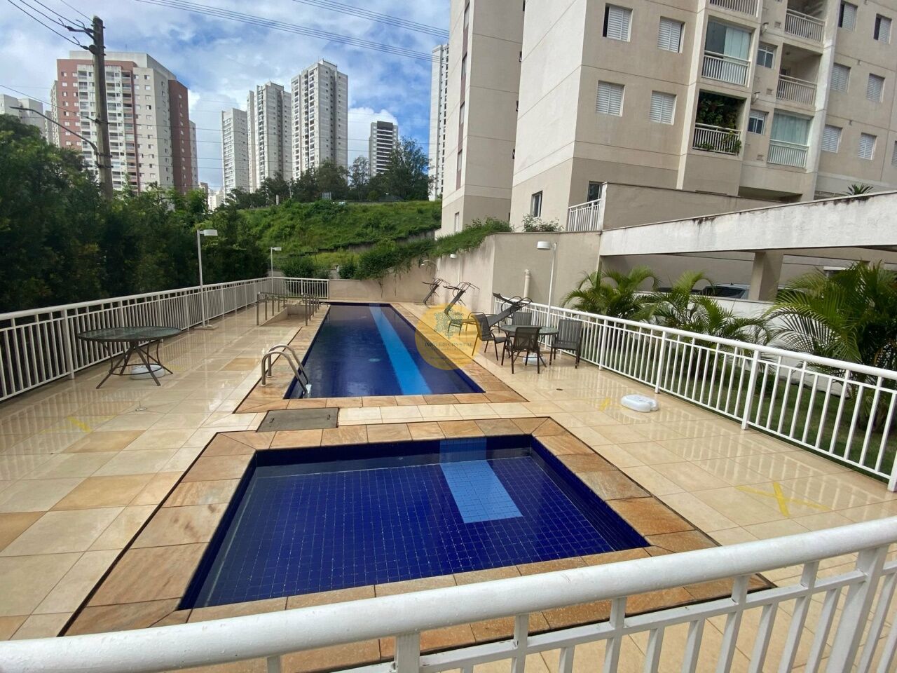 Apartamento Padrão para Venda - Parque Reboucas