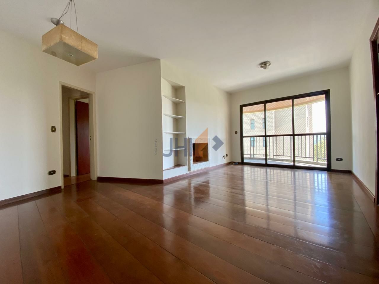 Apartamento para Locação - Alphaville Industrial