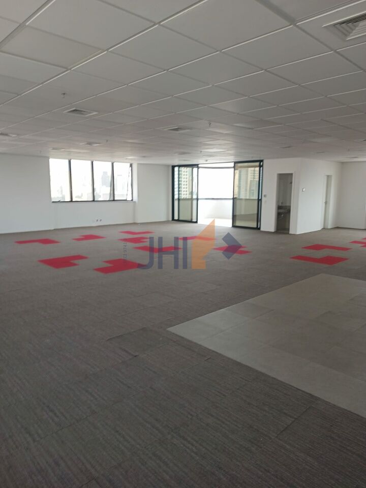 Conjunto Comercial para Locação - Parque Industrial Tomas Edson