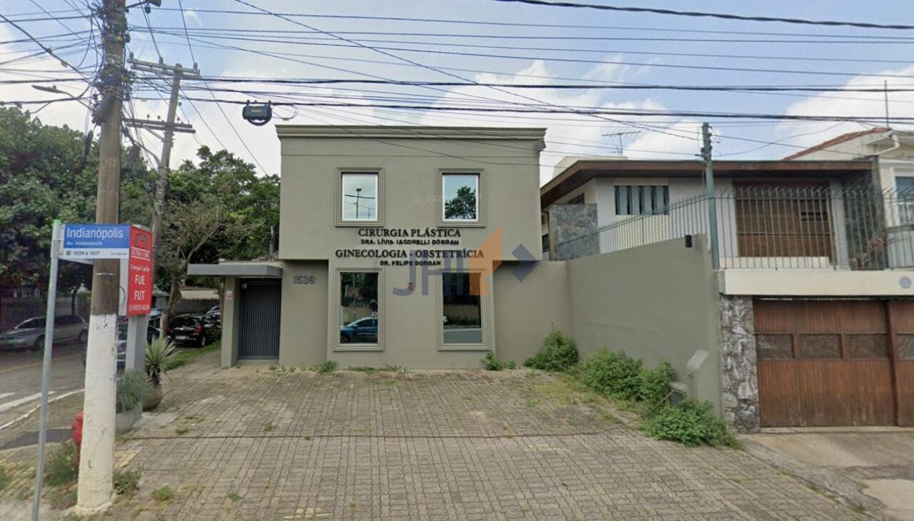 Casa Assobradada para Locação - Indianópolis