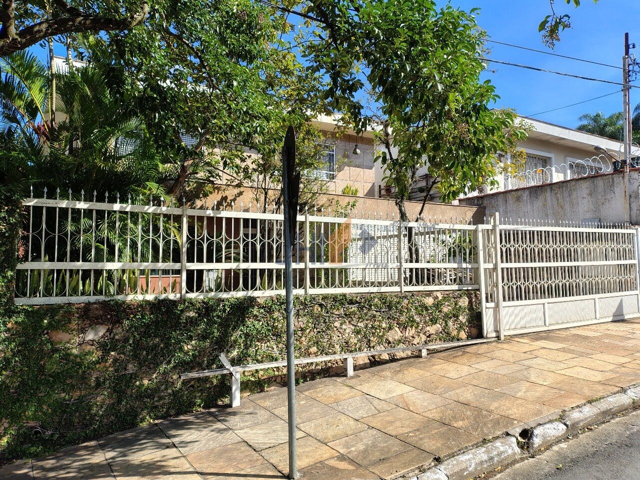 Sobrado Comercial para Venda - Sumarezinho