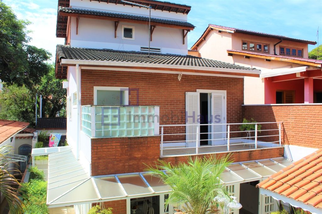 Sobrado em Chácara Santo Antônio Zona Sul (SP) - 3 Quartos, 240m² - Ref