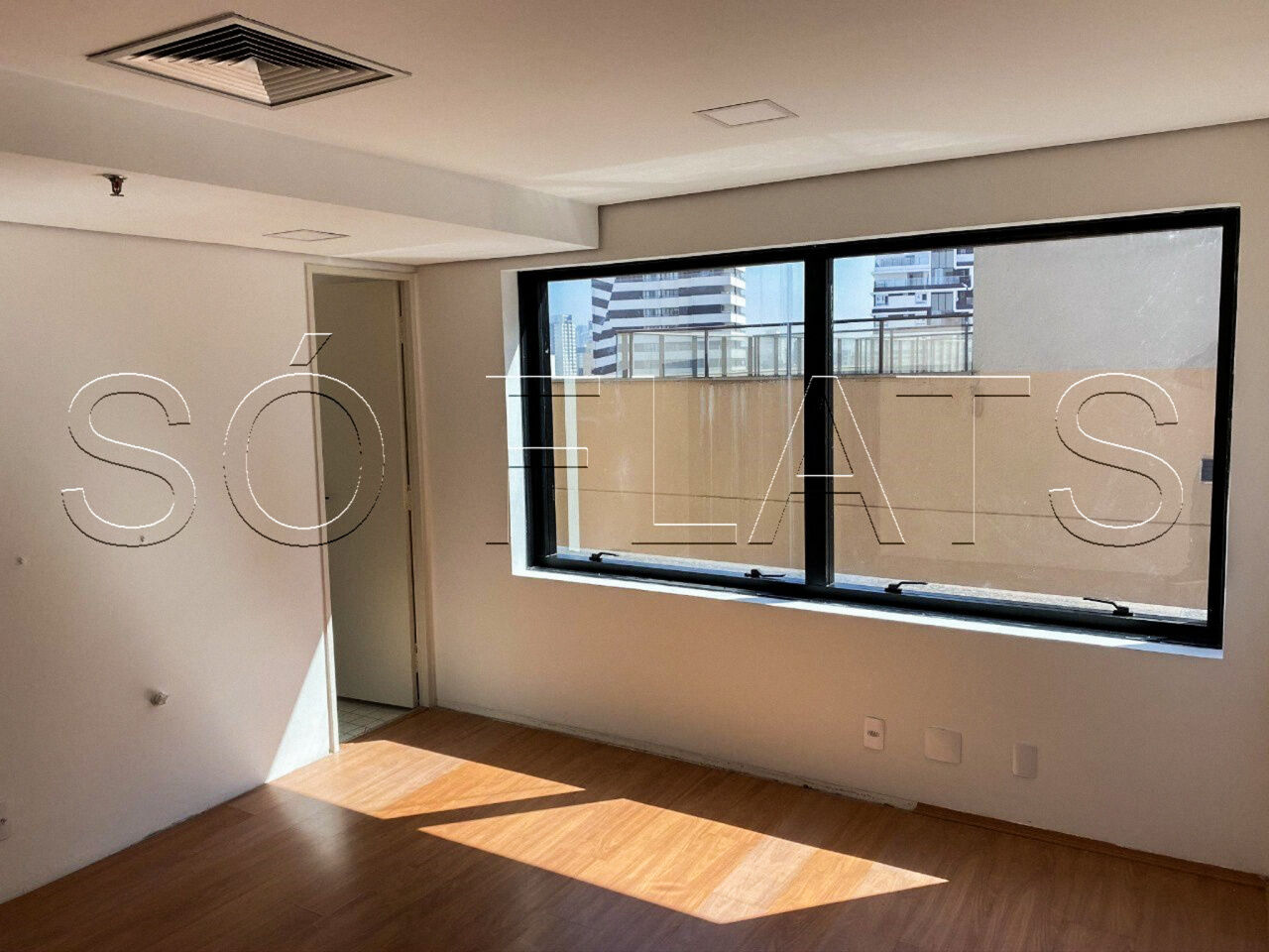 Conj. Comercial para Venda - MOEMA
