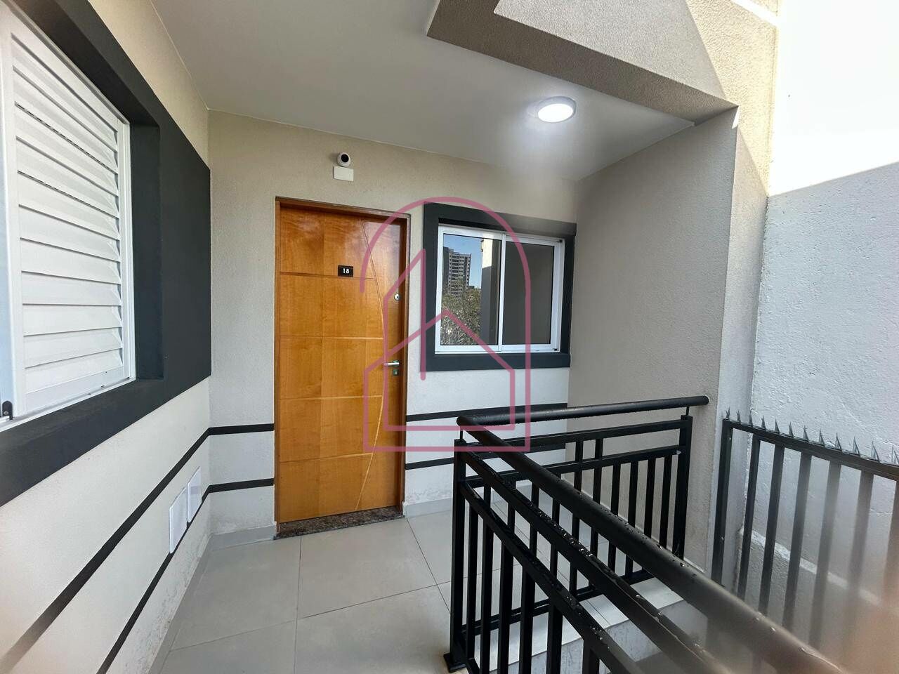 Condomínio para Locação - Vila Gustavo