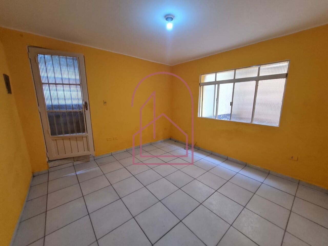 Casa Térrea para Locação - Parada Inglesa