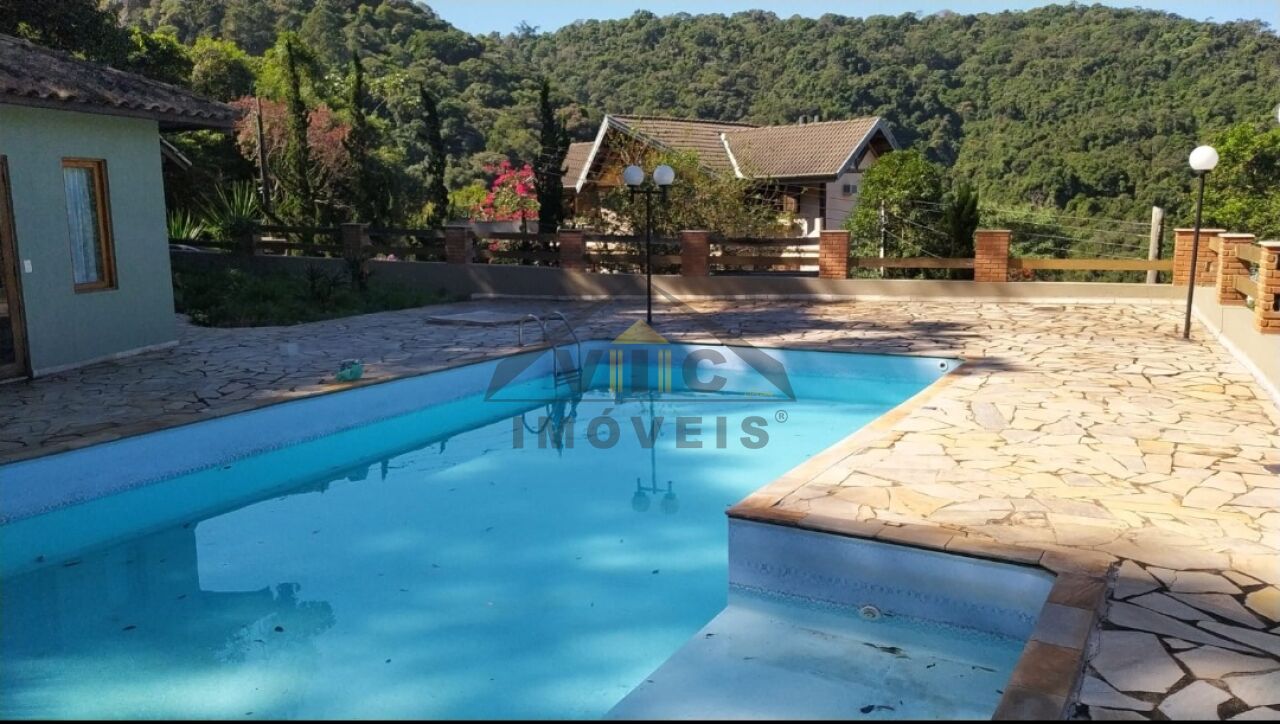 Sobrado para Venda - Caraguatá