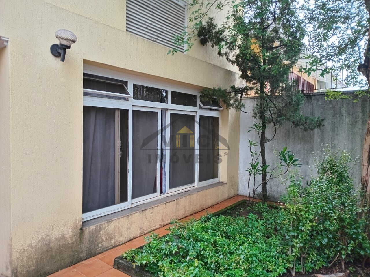 Sobrado para Venda - Jardim Picolo