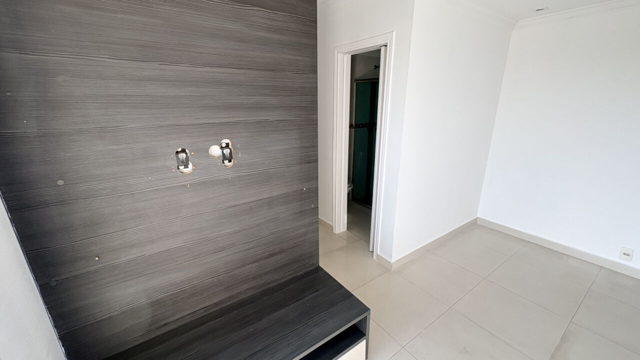 Apartamento para Venda - Cocaia