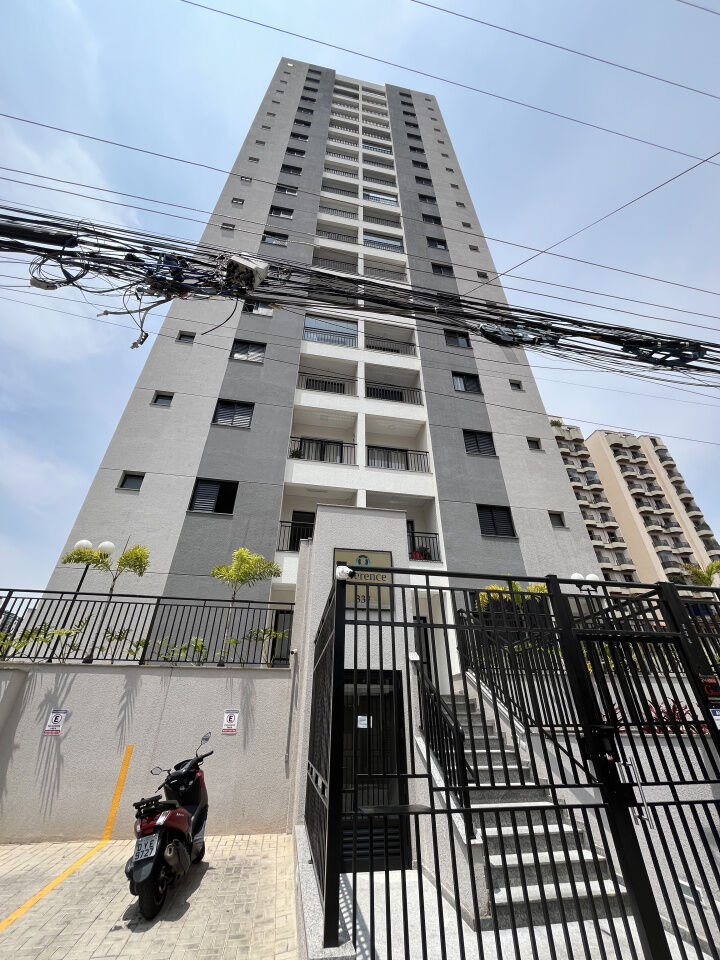 Apartamento para Venda - Vila Galvão