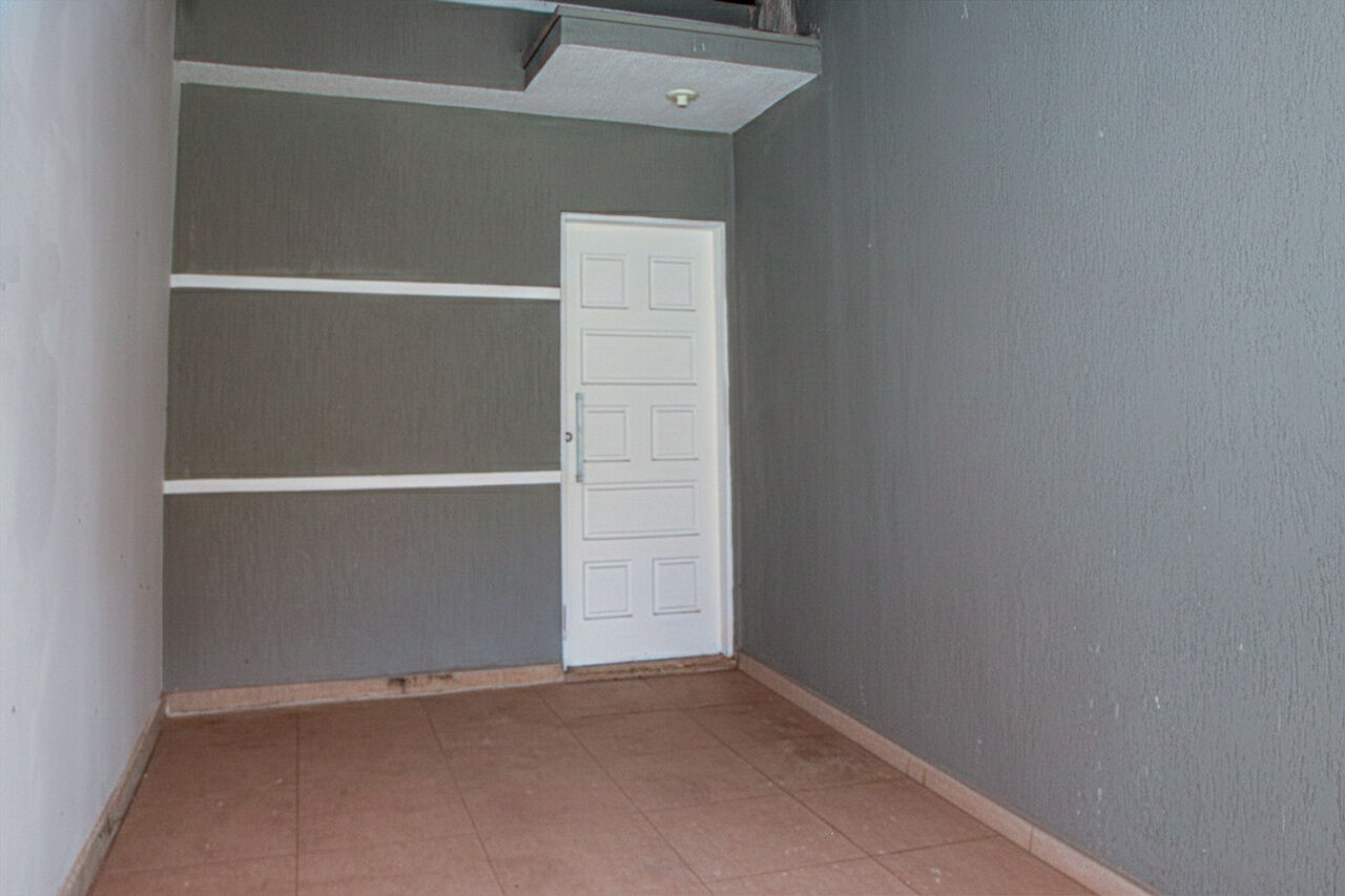 Sobrado para Venda - Jardim Ferrão