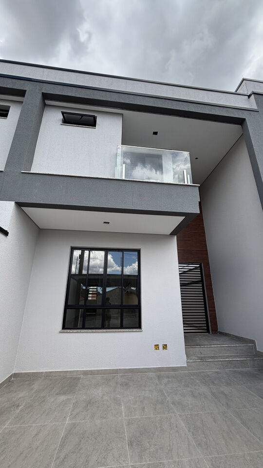 Sobrado para Venda - Parque Flamengo