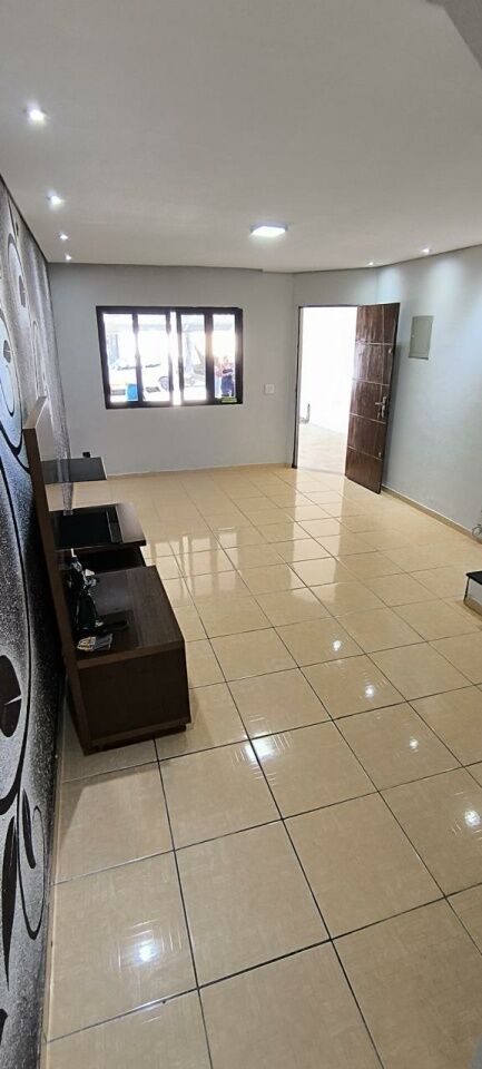 Sobrado para Venda - Parque Flamengo