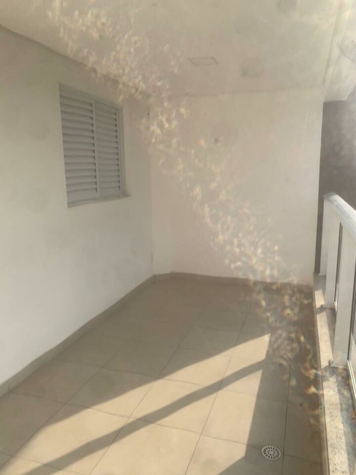 Apartamento para Venda - Vila Galvão