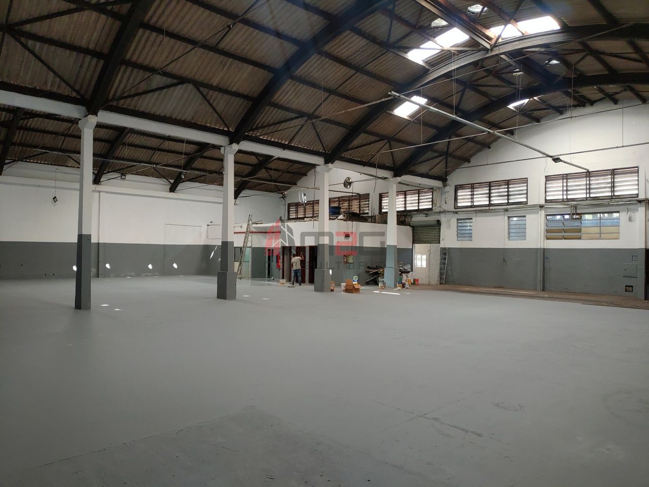 Galpão para Venda - Vila Anastácio