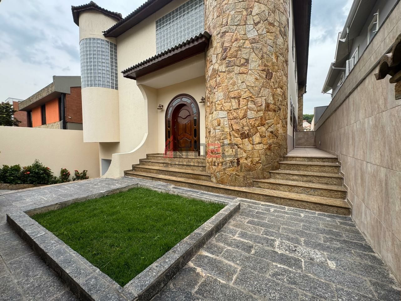 Sobrado para Venda - City América