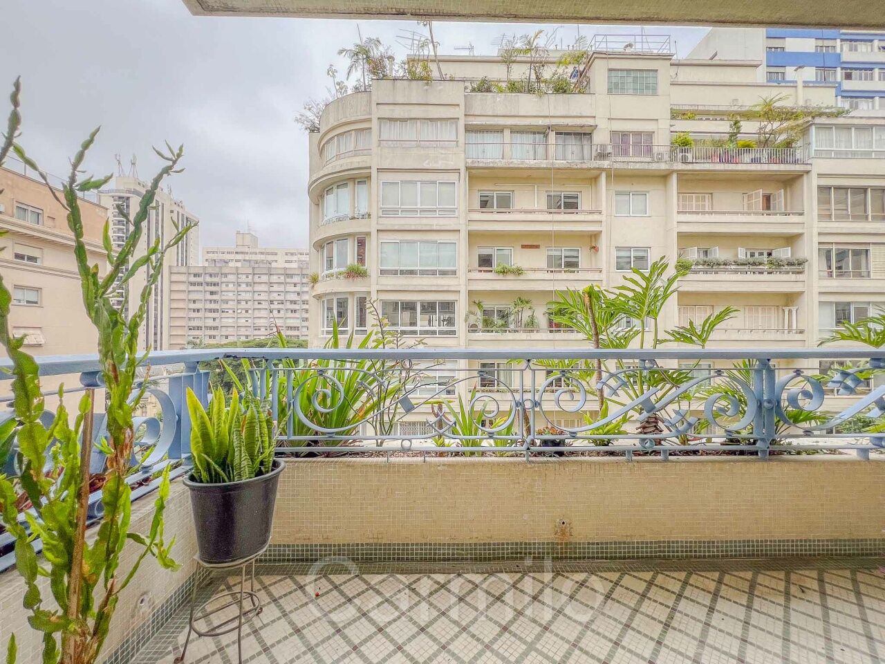 Edifício Residencial para Locação - Higienópolis