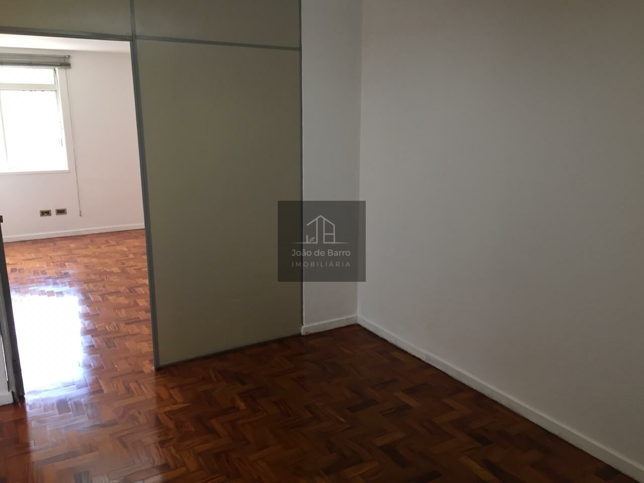 Sala para Venda - Bela Vista