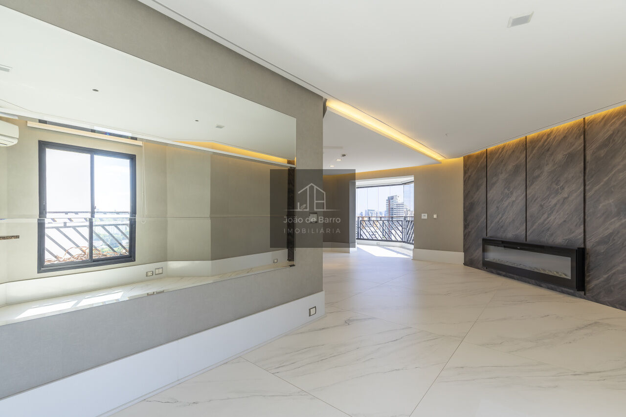 Cobertura para Venda - Campo Belo