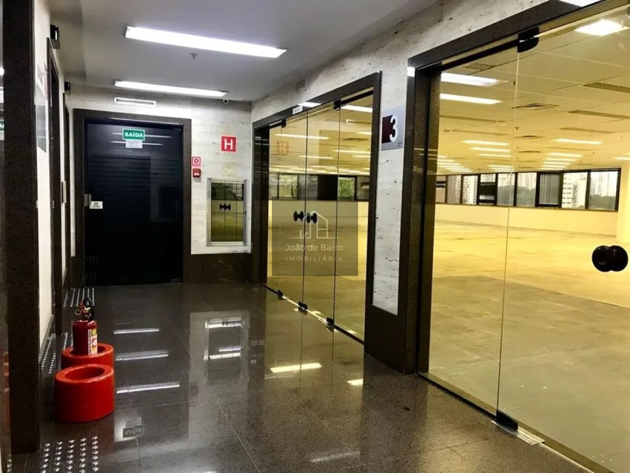 Conjunto para Locação - Cidade Monções