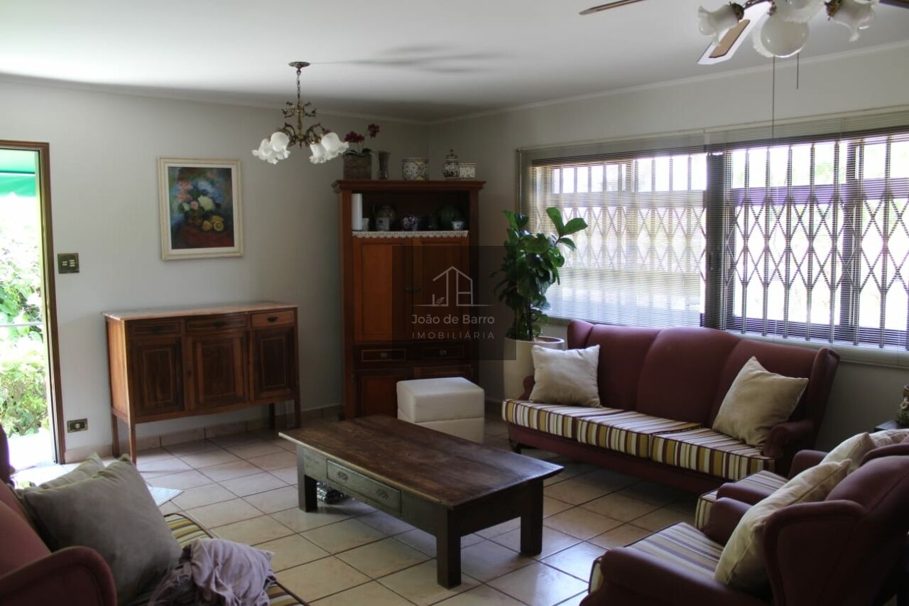 Casa Assobradada para Venda - Vila das Mercês