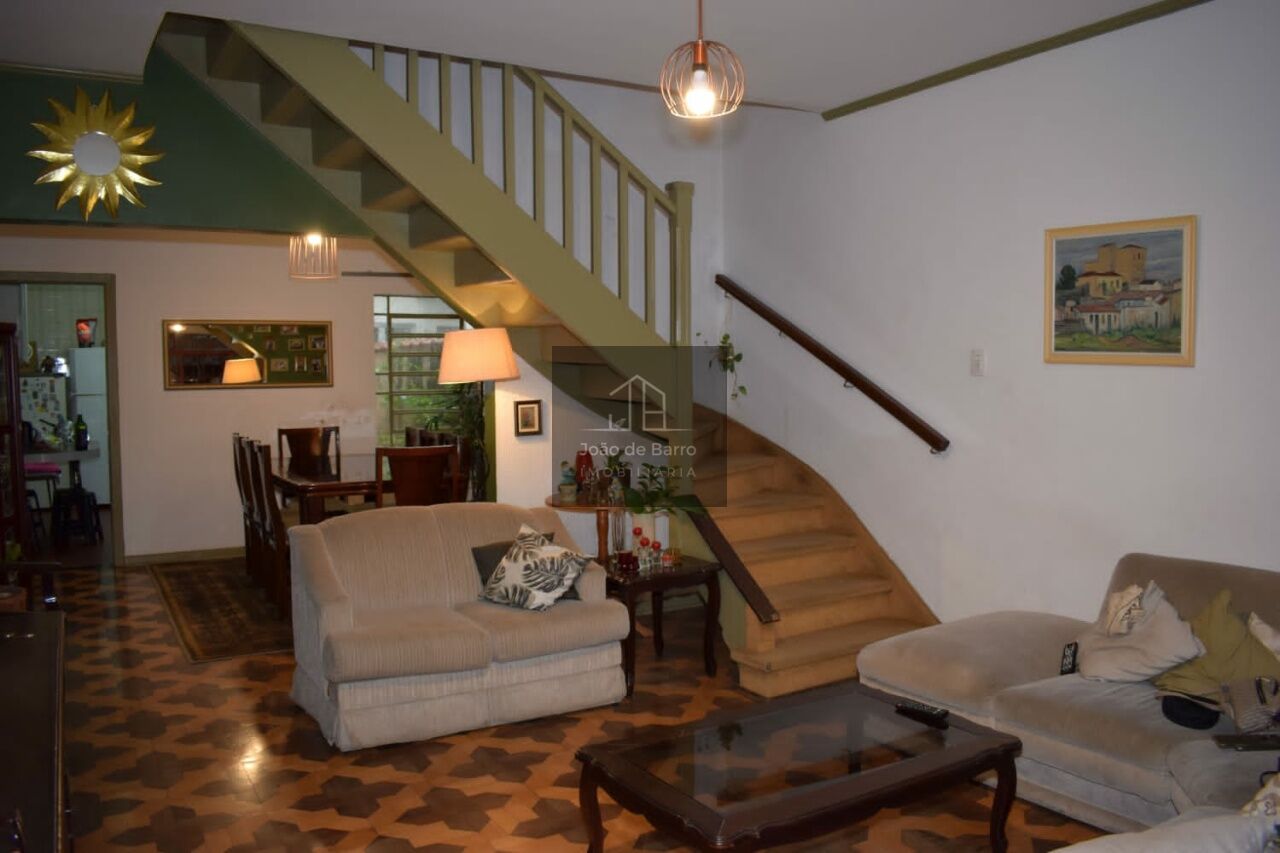 Casa Assobradada para Venda - Mirandópolis