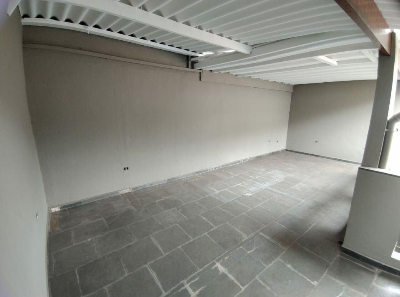 Sobrado 100m² 3 quartos 1 suíte 2 vagas FL15