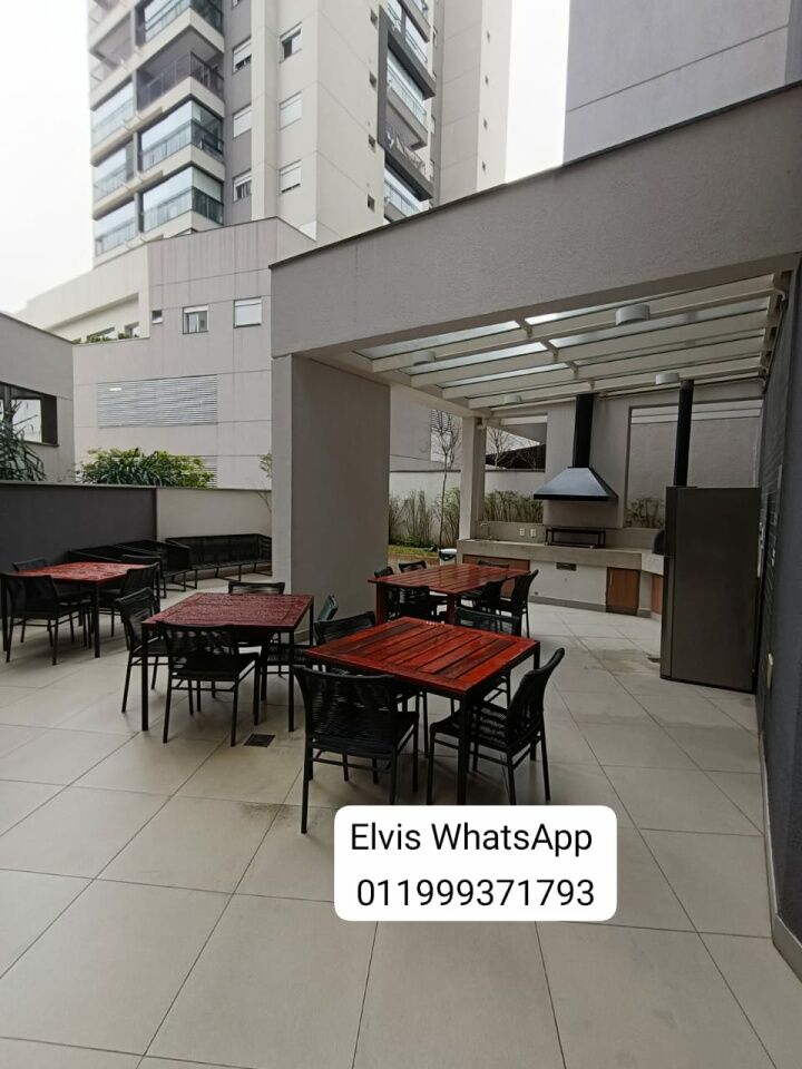 SOBRADO 3 SUITES   4 VAGAS PROX COMERCIOS E CONDUÇÕES FL37