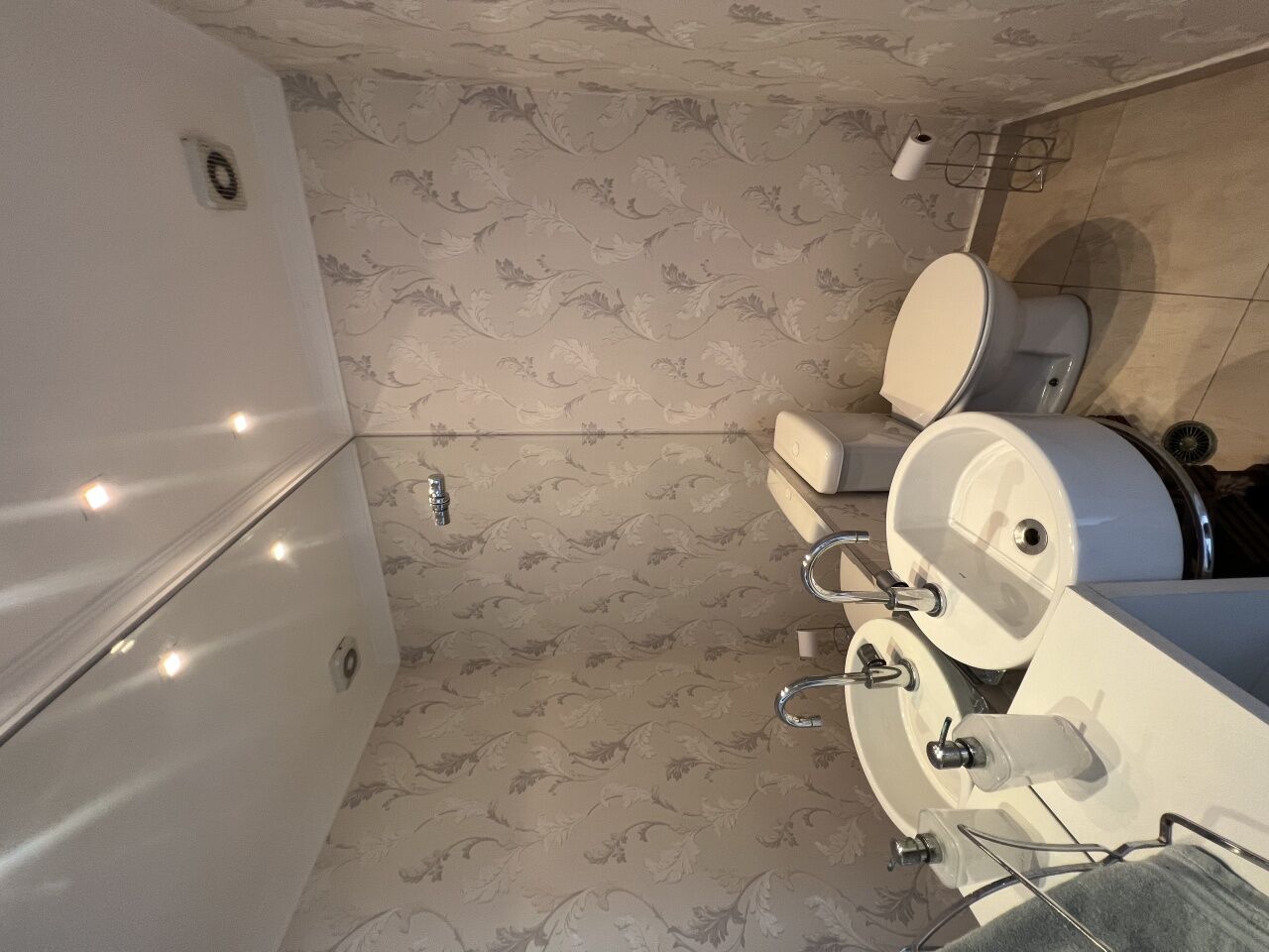 Sobrado 80m² 2 quartos 1 suíte 2 vagas FL15