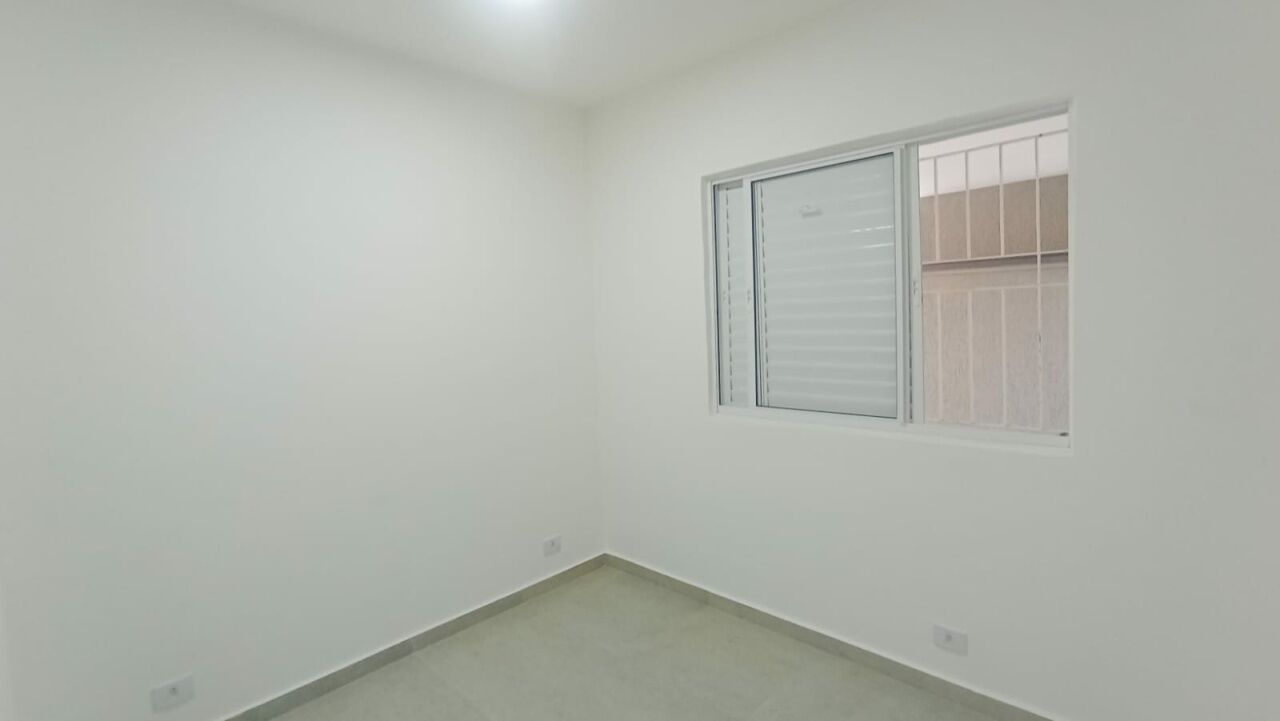 Sobrado 130m² 3 quartos 1 suite 4 vagas FL15