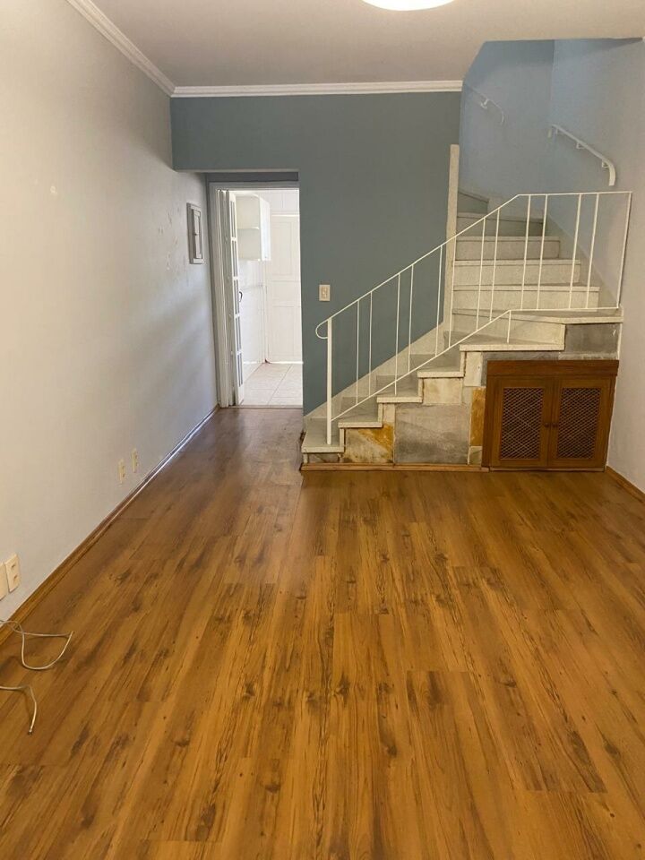 Vila Butantã   Casa Térrea com Amplo Espaço e Quintal FL43