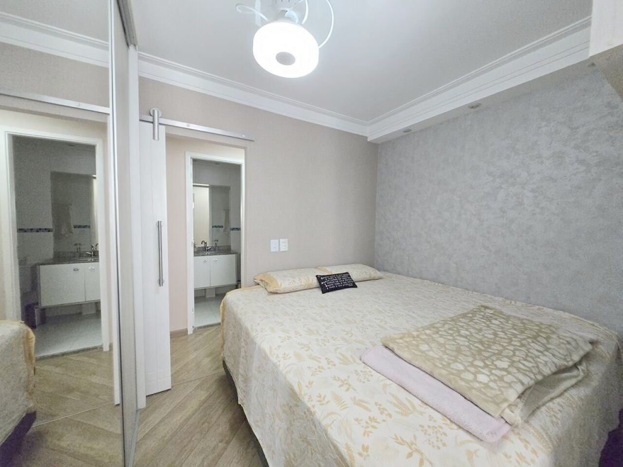 Sobrado a venda com 150 metros 3 quartos 2 vagas Butantã USP FL62