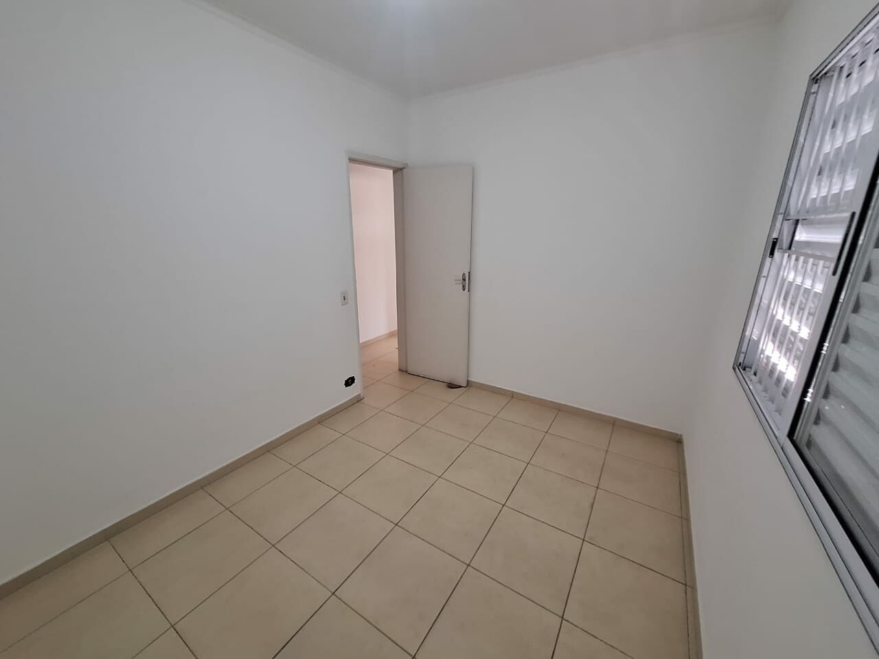 Sobrado Jardim Bonfigliolli    160 metros    3 dormitórios   2 vagas