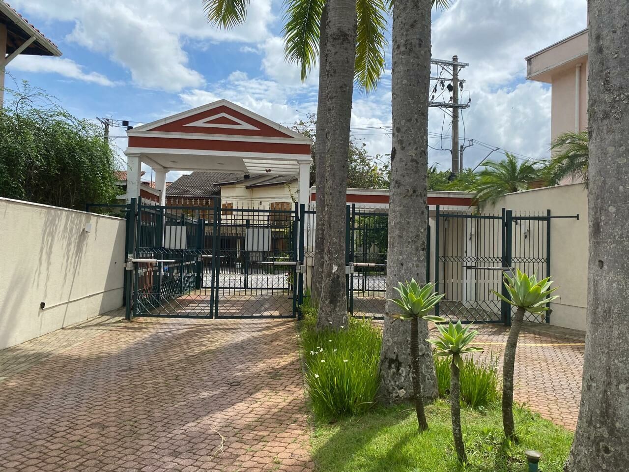 Jardim das Vertentes   Cobertura Duplex 277m² com 3 Vagas ao lado do metrô Vila Sonia   FL43