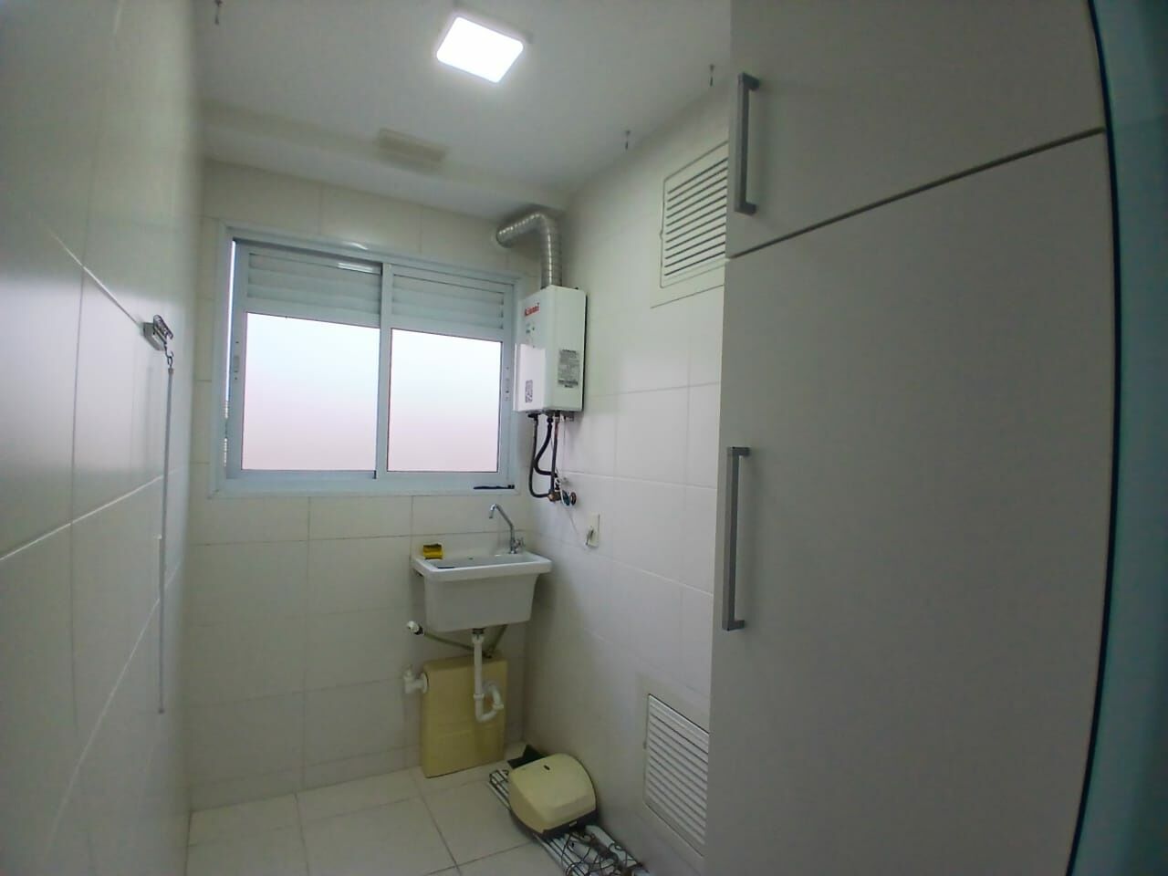 Sobrado condomínio fechado Vila Gomes 95m² 2quartos 2 suítes  2 vagas FL15