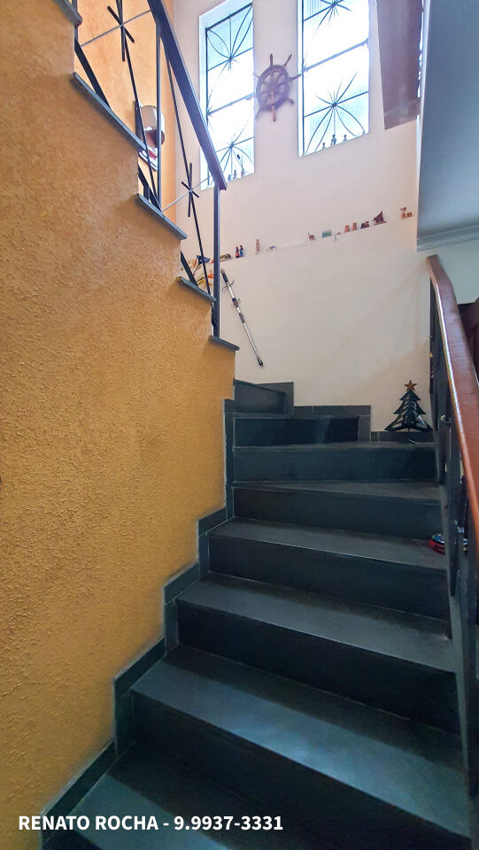 VENDO CASA SOBRADO  FL42